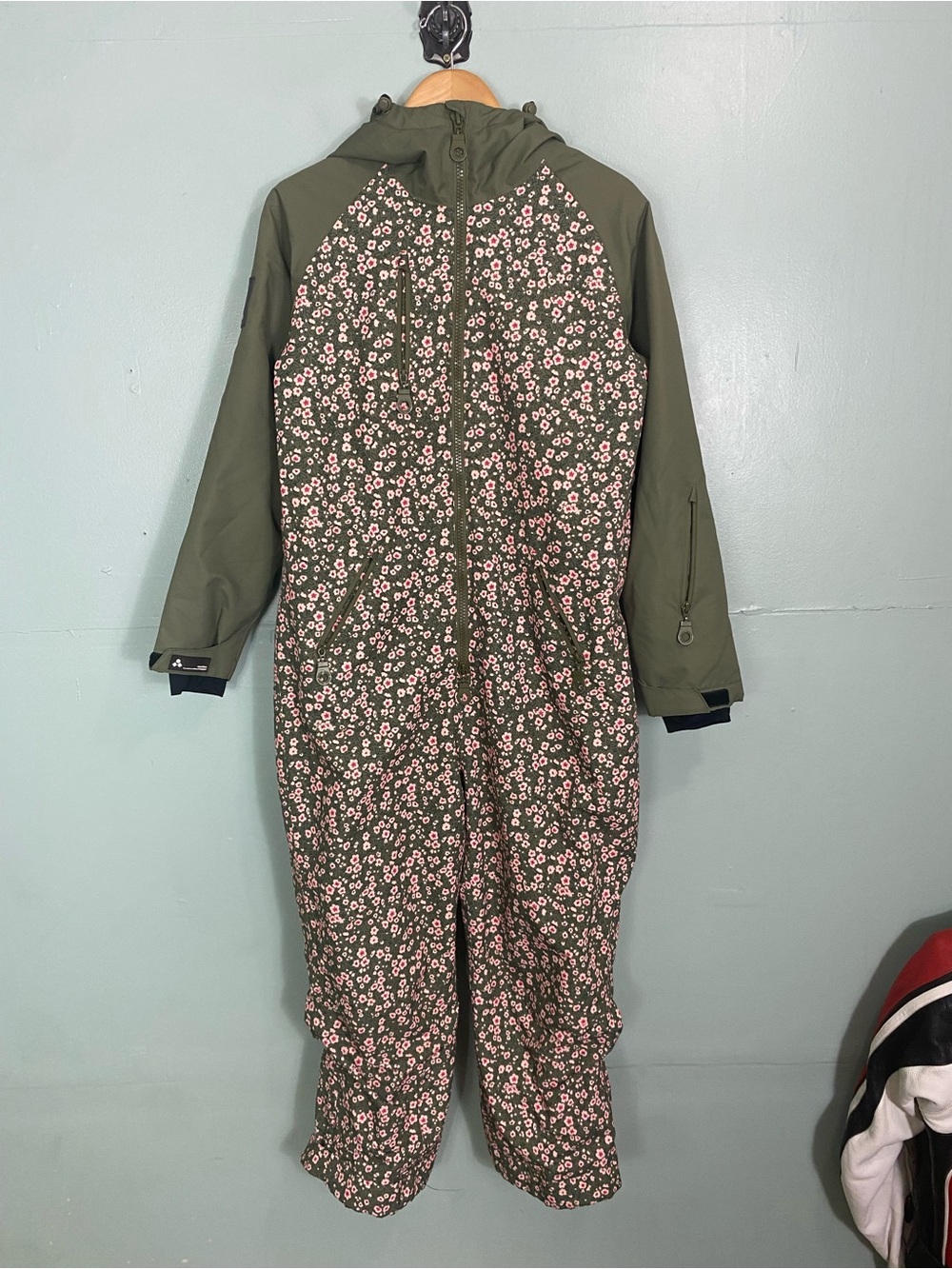 Free People Oneskee Original Pro Floral Snow Suit Green Small - Picture 2 of 15